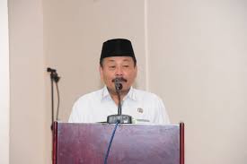Buka Pembekalan JCH Rayon Bengkalis, Bupati Harapkan JCH Dapat Memahami Ritual Ibadah Haji Secara Ba